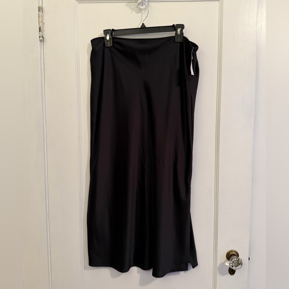 Old Navy Black Maxi Skirt